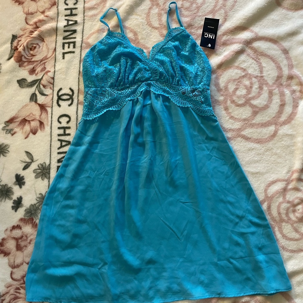 INC International Concepts Blue Lace Chemise